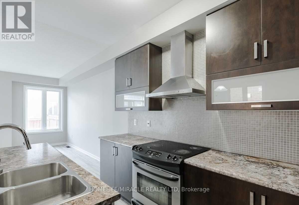 Upper - 414 Queen Mary Drive, Brampton, Ontario  L7A 0A9 - Photo 15 - W12659722