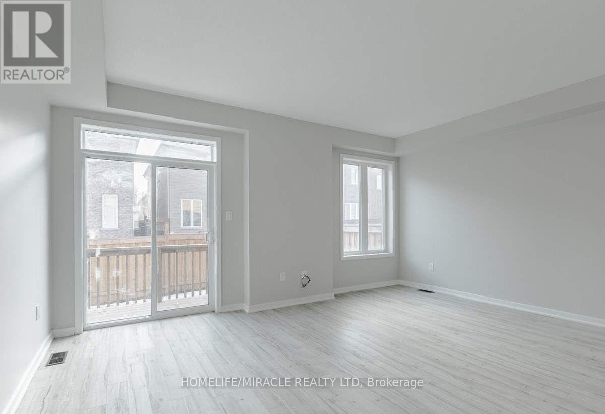 Upper - 414 Queen Mary Drive, Brampton, Ontario  L7A 0A9 - Photo 9 - W12659722