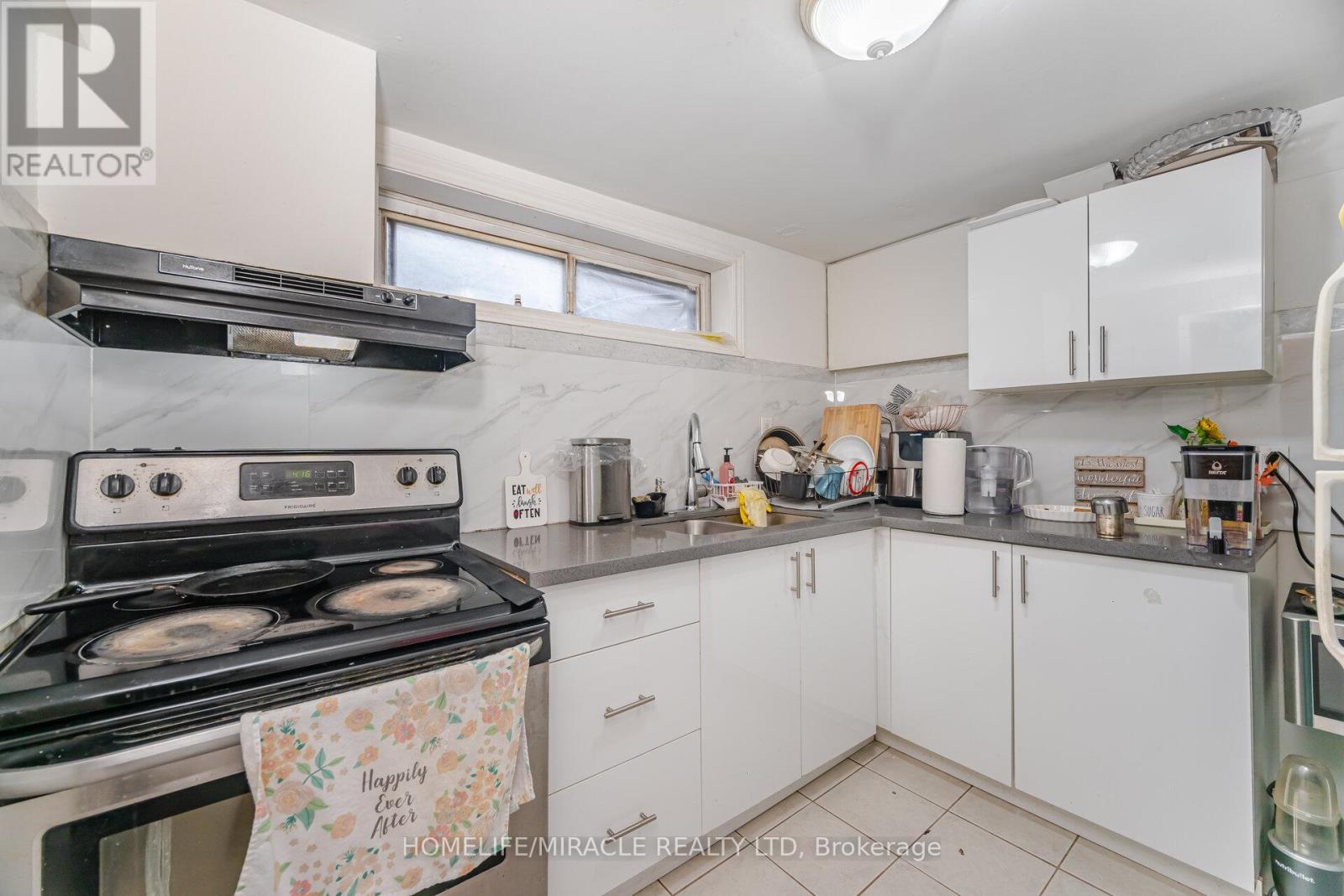 345 Silverstone Drive, Toronto, Ontario  M9V 3J8 - Photo 43 - W12659726