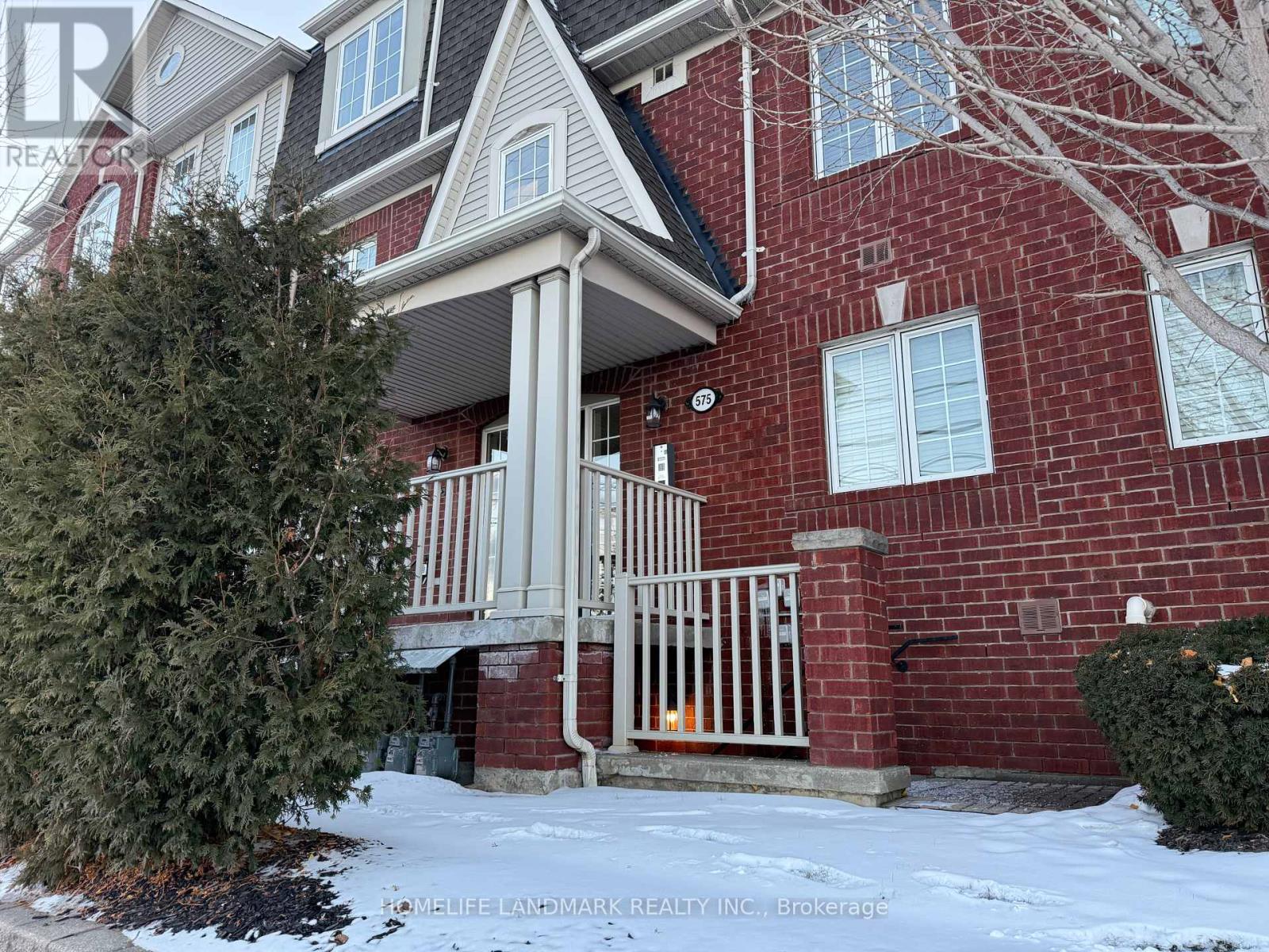 1 - 575 Dundas Street W, Mississauga, Ontario  L5B 0B2 - Photo 1 - W12659738