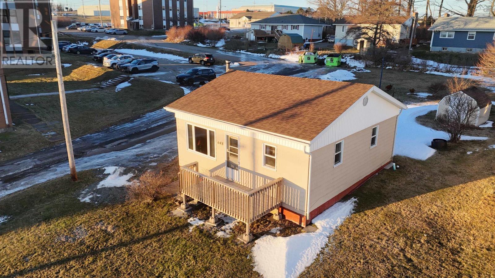 648 Queen Street, Port Hawkesbury, Nova Scotia  B9A 2W5 - Photo 2 - 202600082