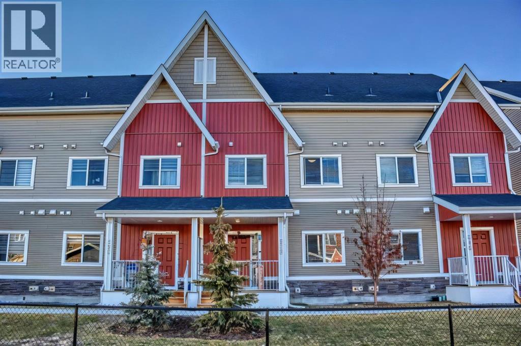 518, 32 RED EMBERS Parade NE, calgary, Alberta