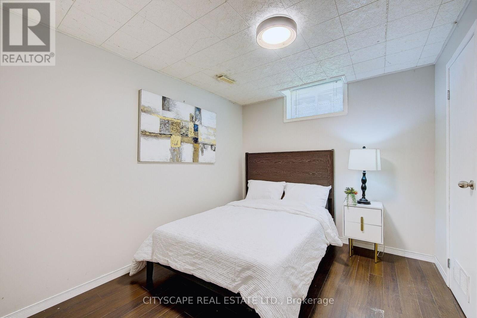 481 Marconi Boulevard, London East, Ontario  N5V 5E7 - Photo 35 - X12659740