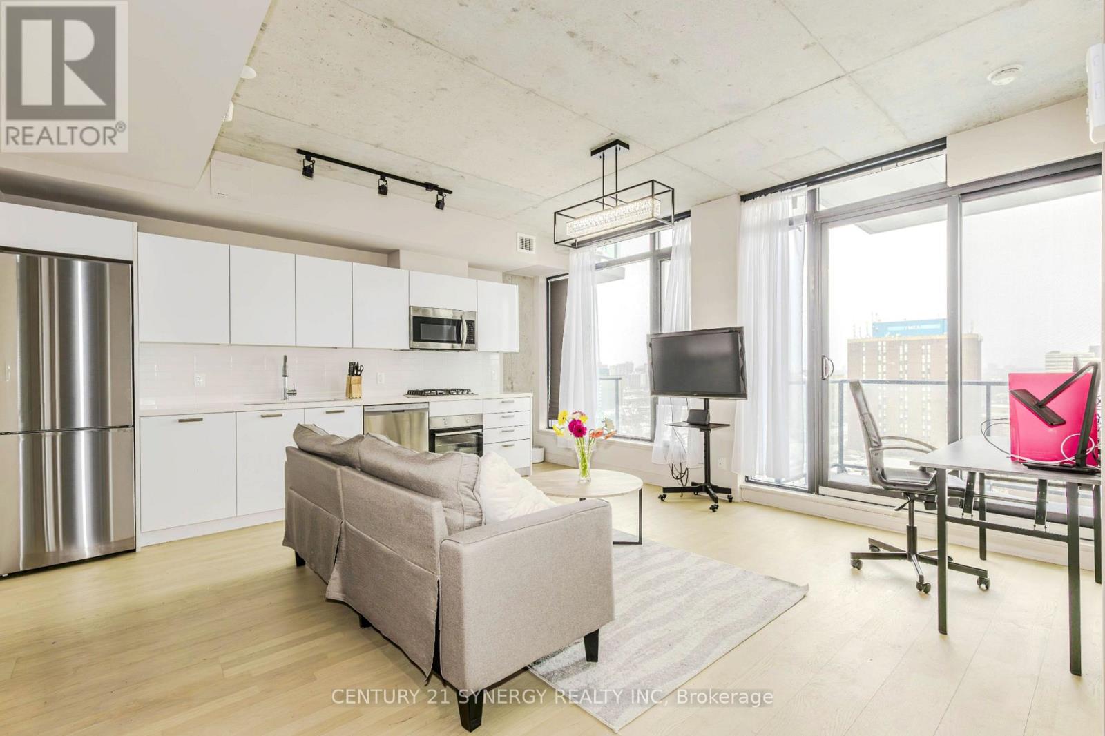 1209 - 203 Catherine Street, Ottawa, Ontario  K2P 1J5 - Photo 6 - X12659754