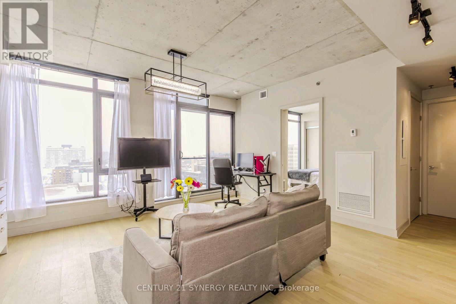 1209 - 203 Catherine Street, Ottawa, Ontario  K2P 1J5 - Photo 8 - X12659754