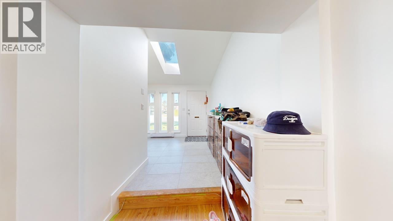 7920 Frobisher Drive, Richmond, British Columbia  V7C 4N5 - Photo 4 - R3075611