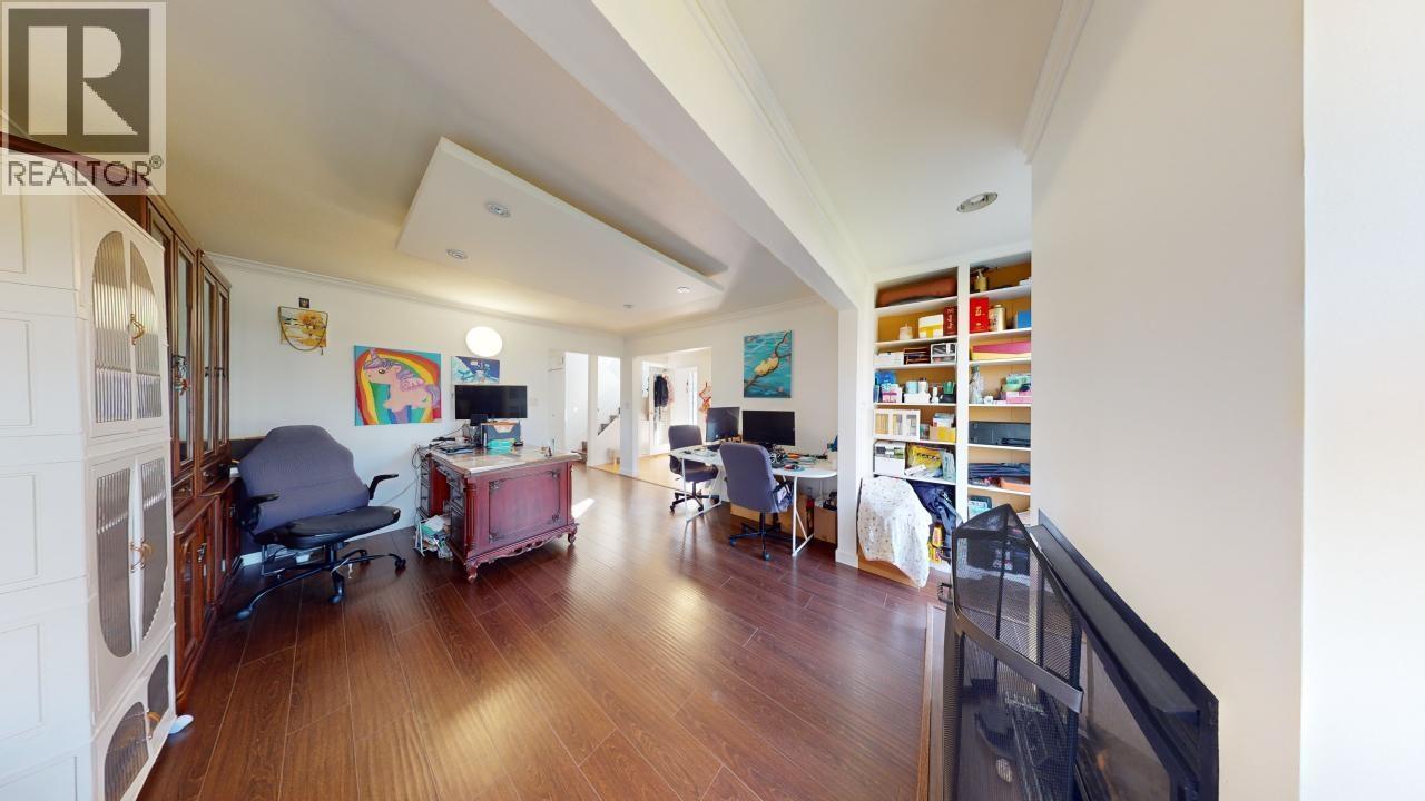 7920 Frobisher Drive, Richmond, British Columbia  V7C 4N5 - Photo 9 - R3075611