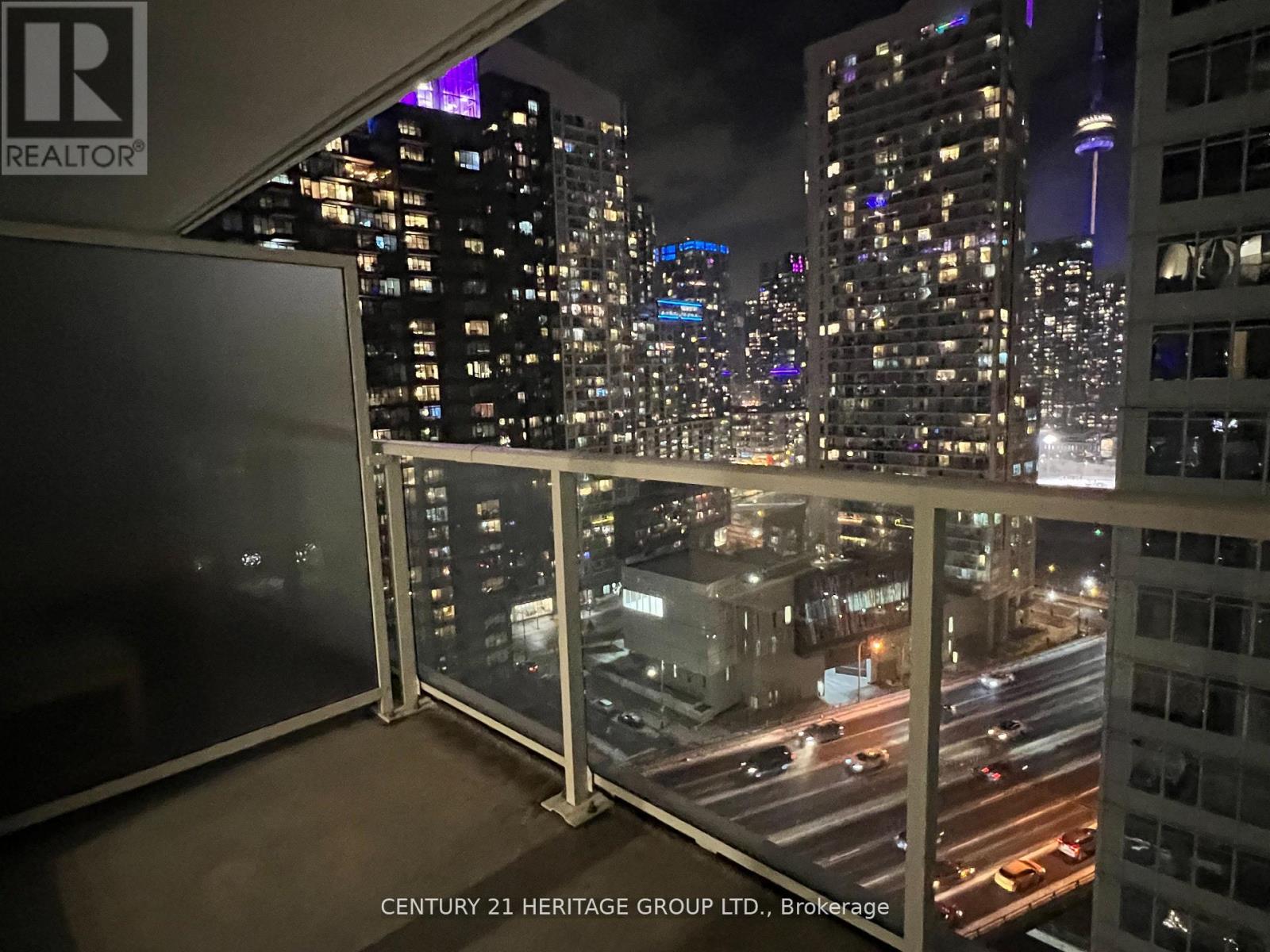 2210 - 19 BATHURST STREET, Toronto, Ontario