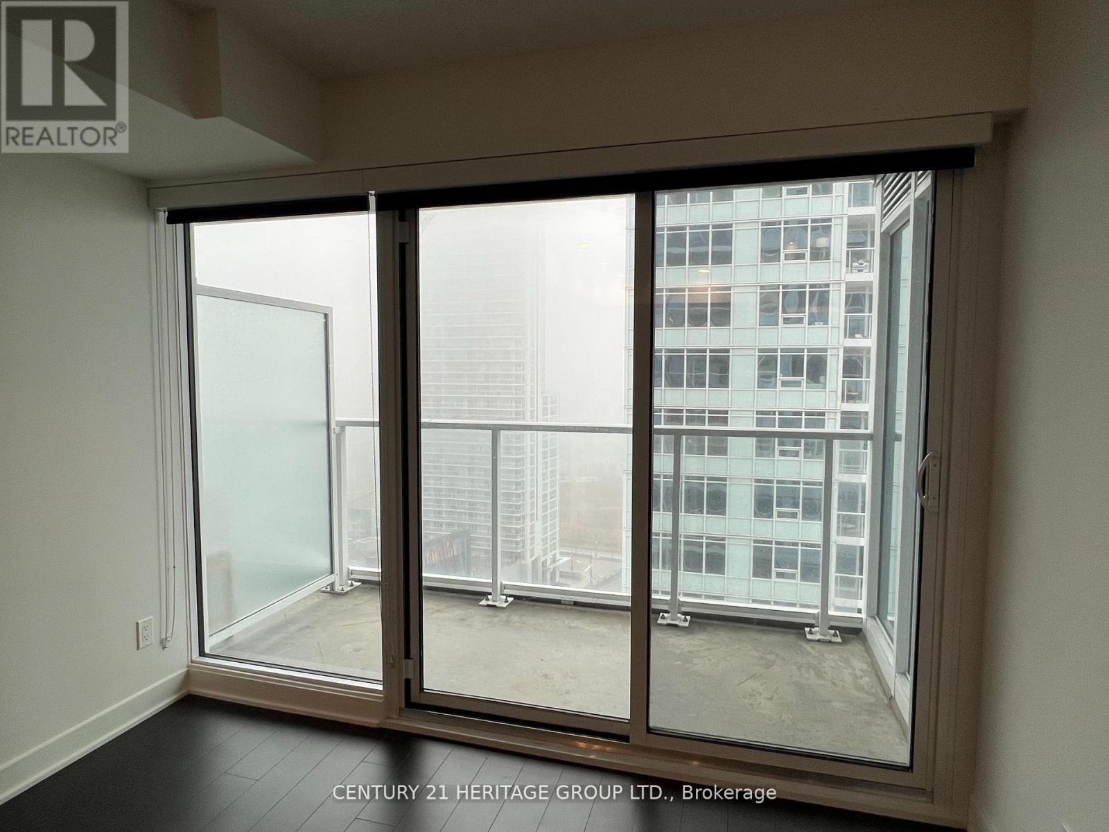 2210 - 19 Bathurst Street, Toronto, Ontario  M5V 2P1 - Photo 12 - C12659752