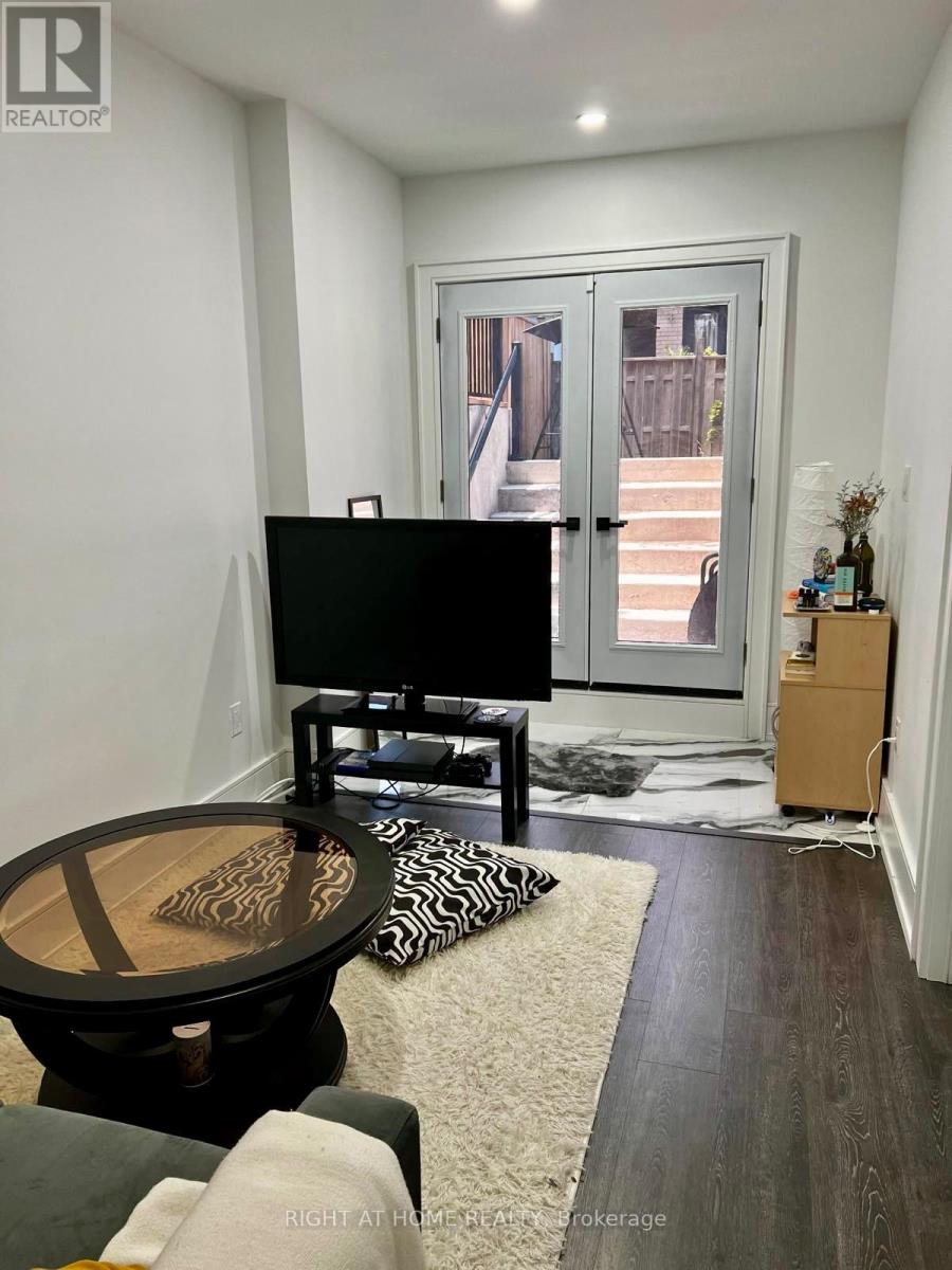 Basement - 440 Pharmacy Avenue, Toronto, Ontario  M1L 3G6 - Photo 11 - E12659758