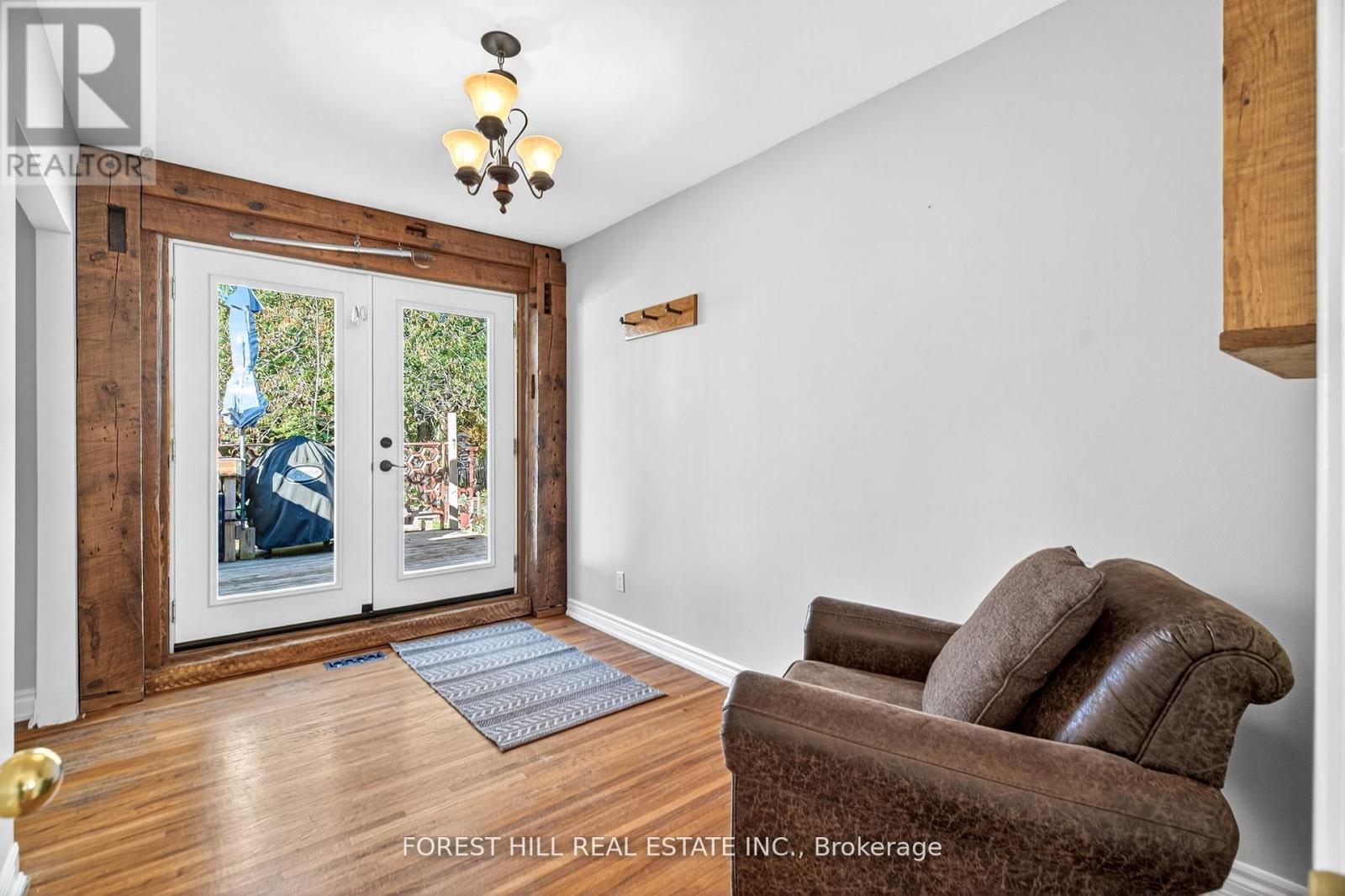 1550 Evangeline Drive, Oshawa, Ontario  L1J 3T2 - Photo 11 - E12659462