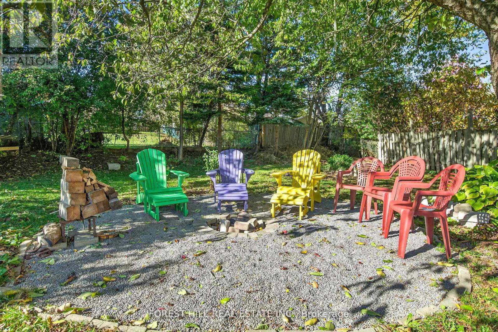 1550 Evangeline Drive, Oshawa, Ontario  L1J 3T2 - Photo 21 - E12659462