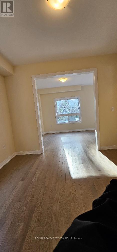 11 Revol Road, Penetanguishene, Ontario  L9M 0W8 - Photo 11 - S12654886