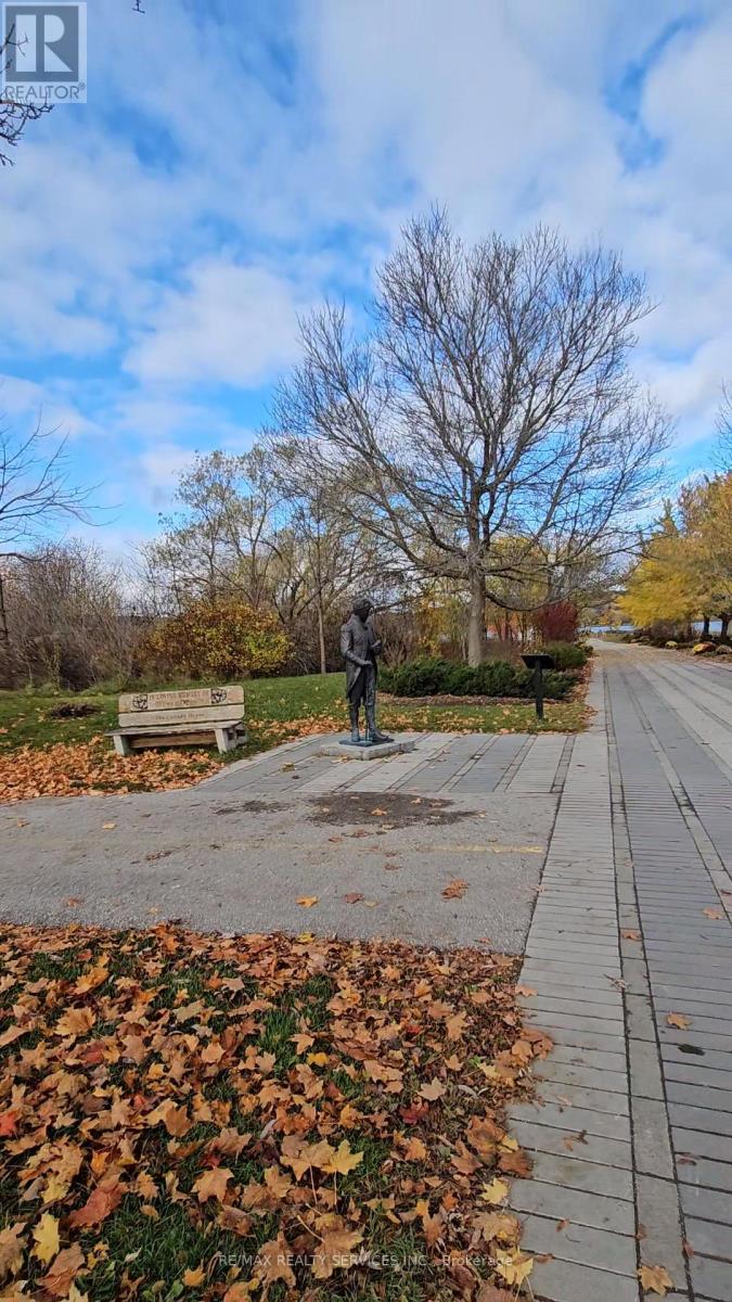 11 Revol Road, Penetanguishene, Ontario  L9M 0W8 - Photo 34 - S12654886