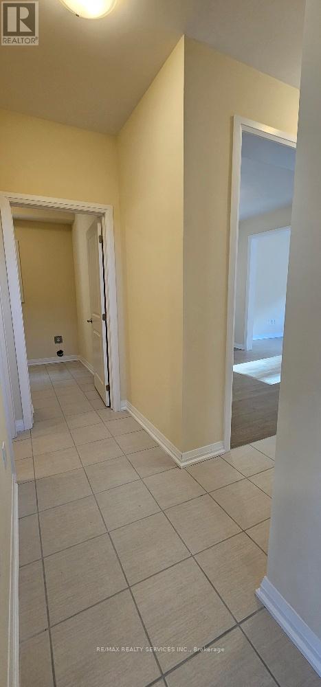 11 Revol Road, Penetanguishene, Ontario  L9M 0W8 - Photo 5 - S12654886