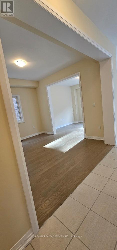 11 Revol Road, Penetanguishene, Ontario  L9M 0W8 - Photo 9 - S12654886