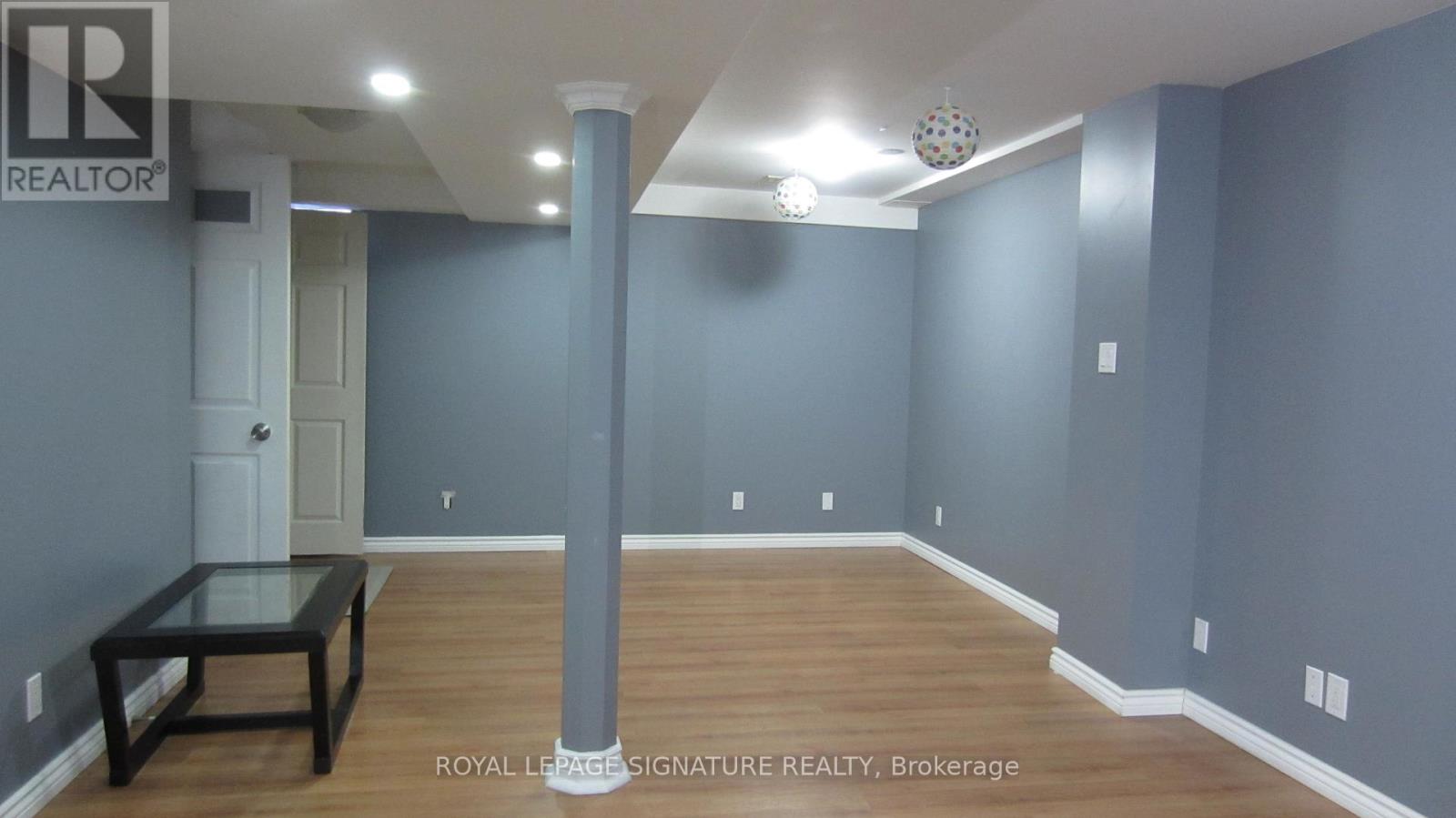 15 - 1039 Cedarglen Gate, Mississauga, Ontario  L5C 3A7 - Photo 24 - W12659756