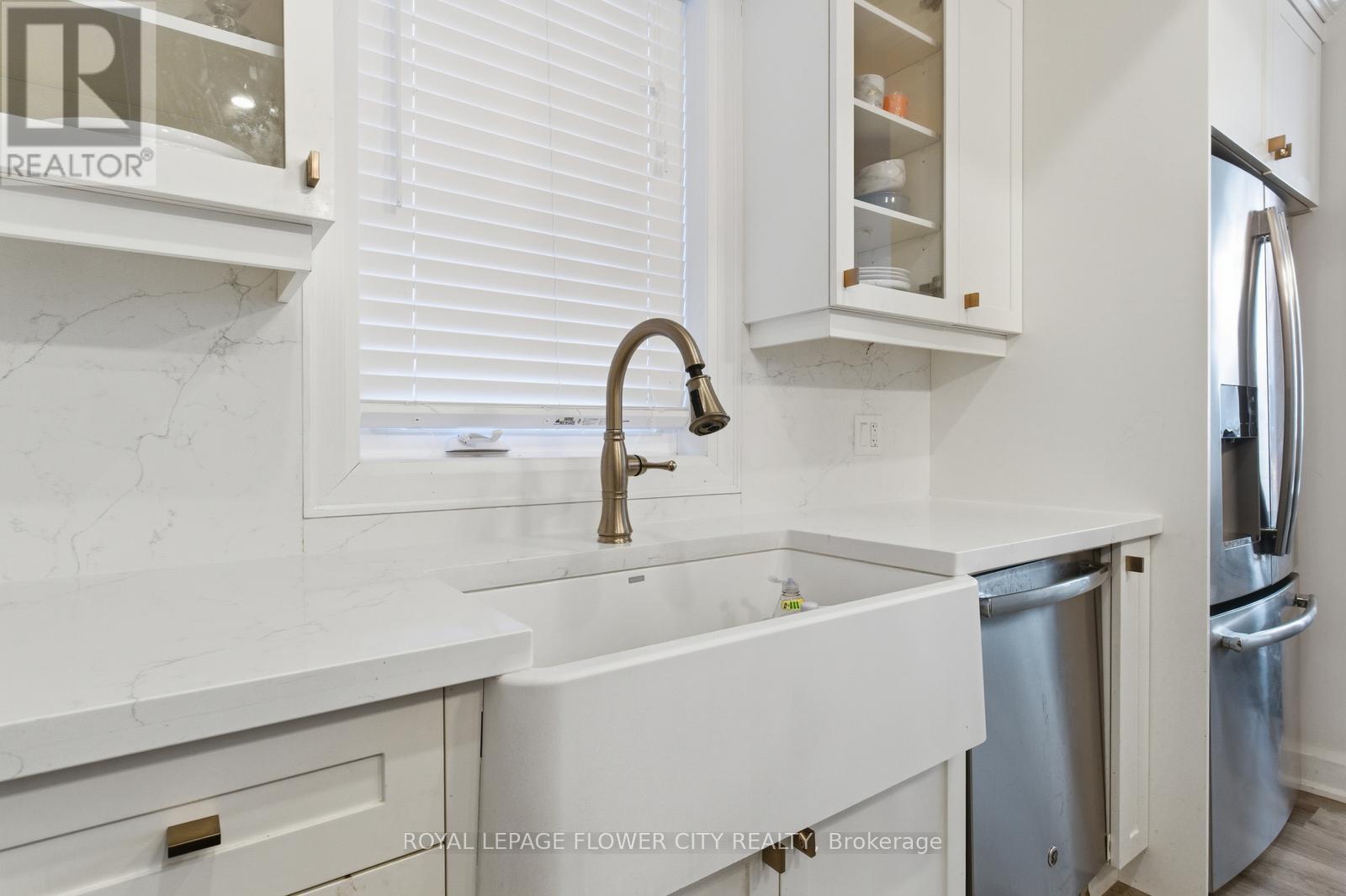 13 Grafton Avenue, Hamilton, Ontario  L8H 7E6 - Photo 14 - X12659746