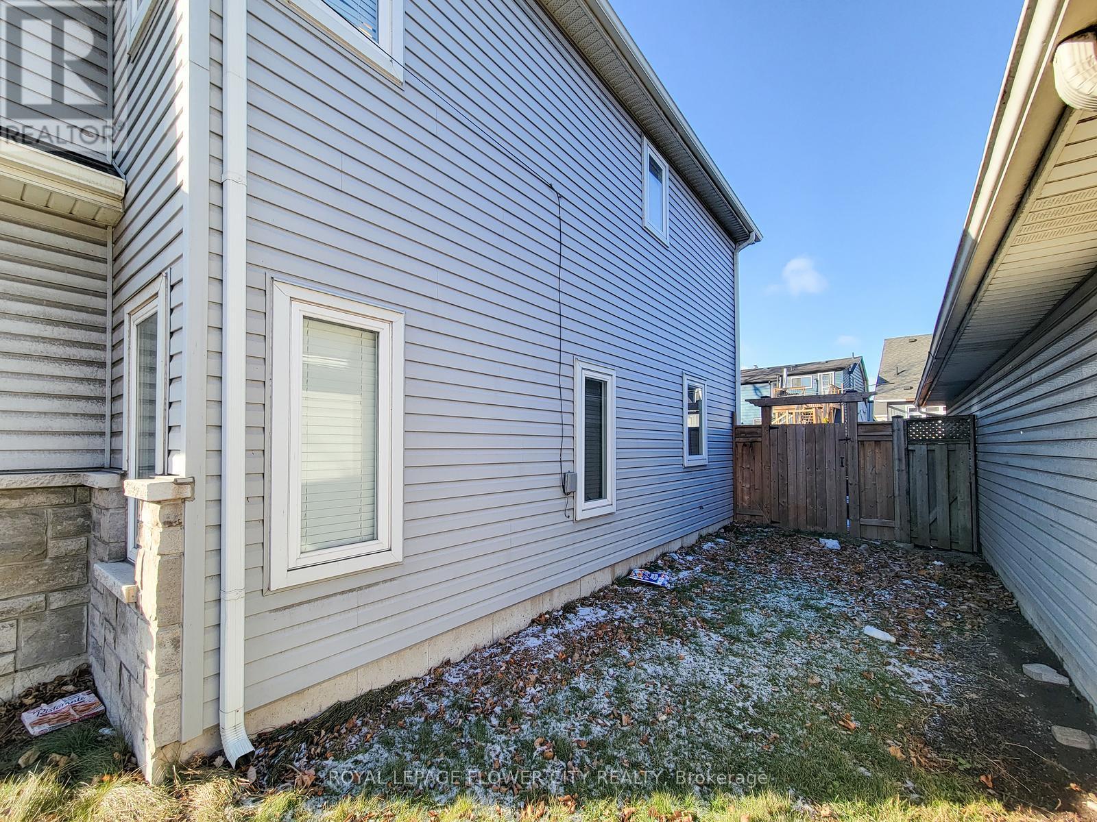 13 Grafton Avenue, Hamilton, Ontario  L8H 7E6 - Photo 48 - X12659746