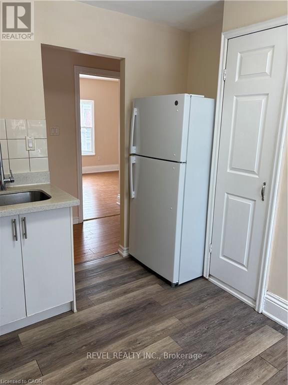 95 Sanford Avenue N, Hamilton (Gibson), Ontario  L8L 5Z1 - Photo 2 - X12659748