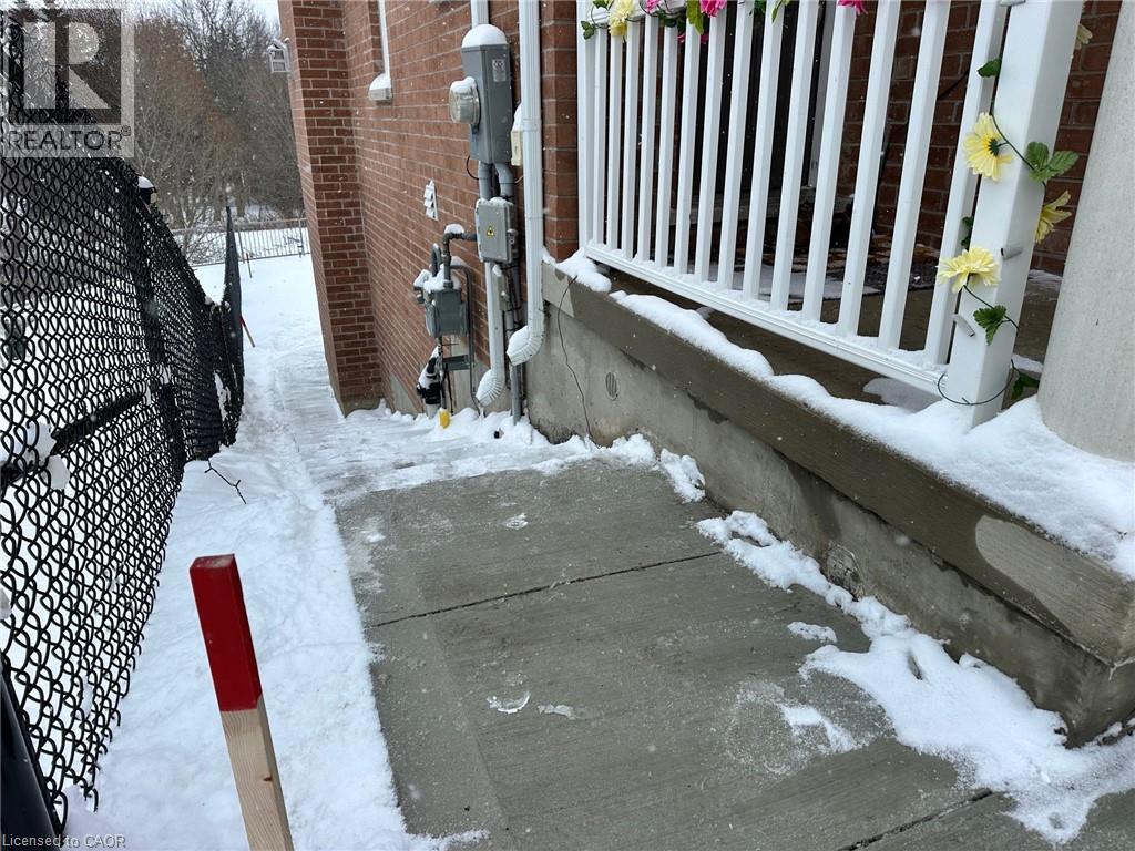 219 Ridge Road Unit# Basement, Cambridge, Ontario  N3E 0C2 - Photo 3 - 40795427