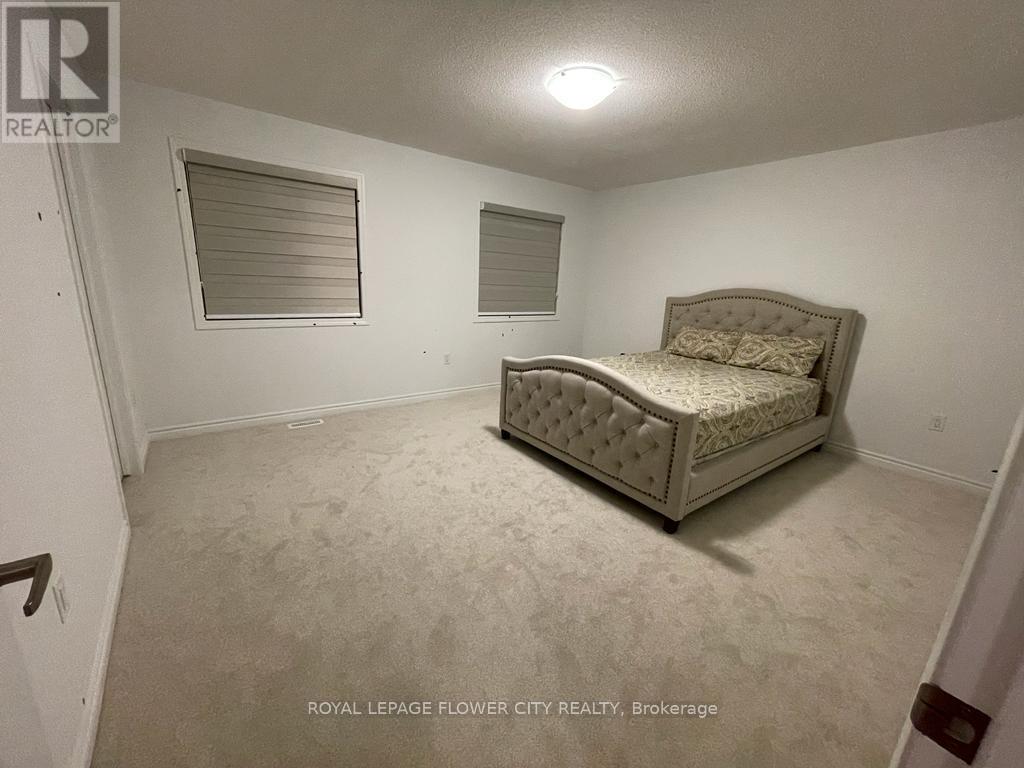 3088 Paperbirch Trail, Pickering, Ontario  L1X 0N9 - Photo 9 - E12659768