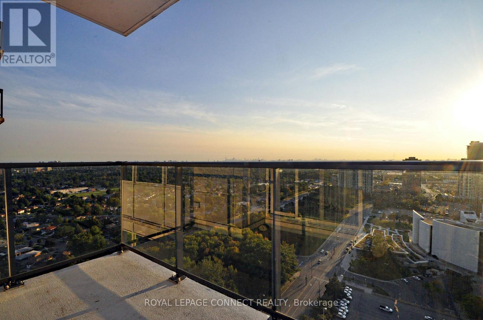 3310 - 190 Borough Drive, Toronto, Ontario  M1P 0B6 - Photo 10 - E12659776