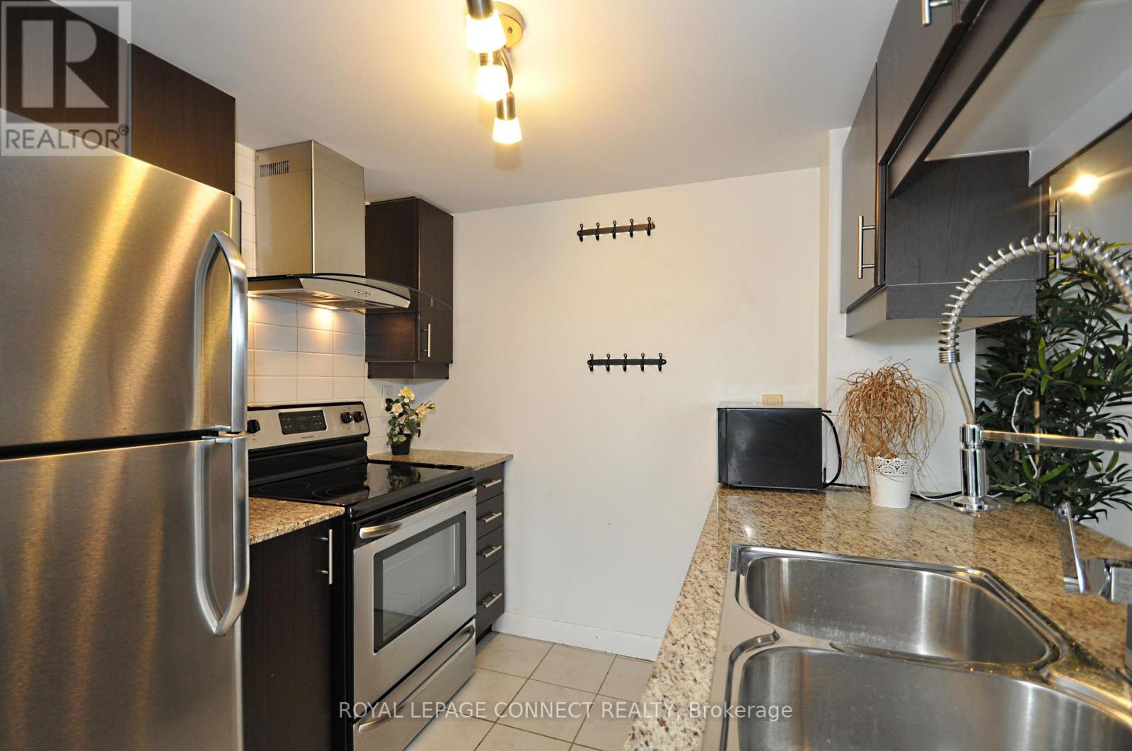 3310 - 190 Borough Drive, Toronto, Ontario  M1P 0B6 - Photo 5 - E12659776