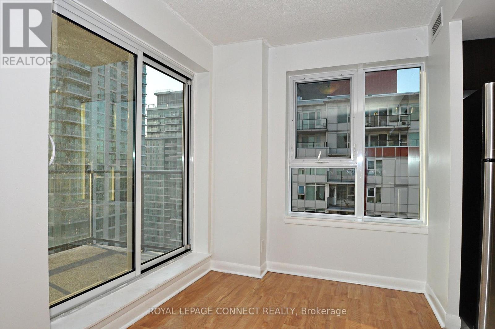 3310 - 190 Borough Drive, Toronto, Ontario  M1P 0B6 - Photo 9 - E12659776