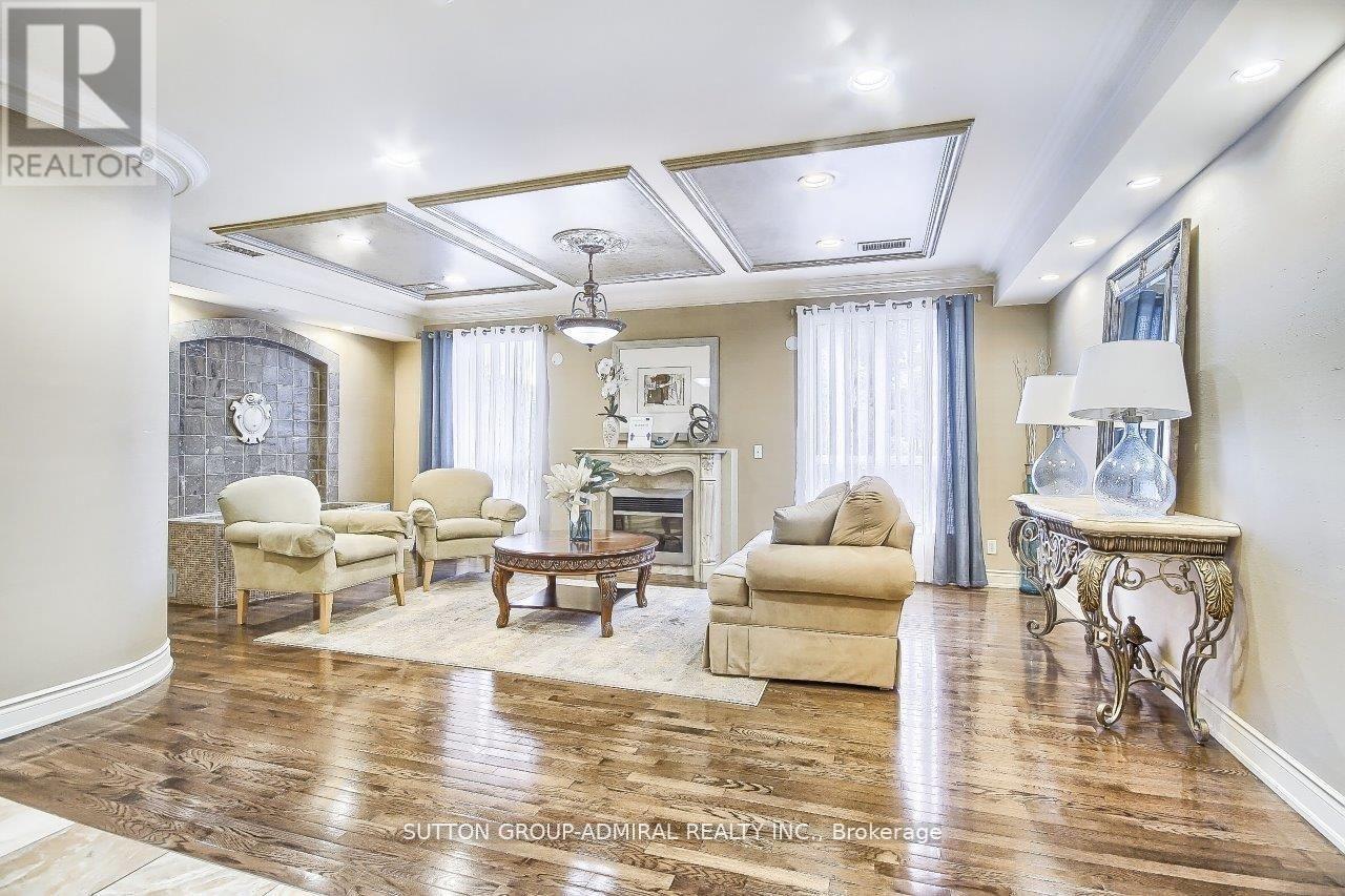 206 - 1 Maison Parc Court, Vaughan, Ontario  L4J 9K1 - Photo 3 - N12659780