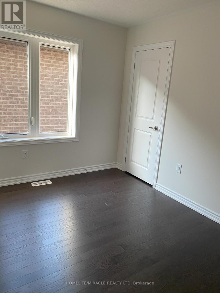 48 Prudhoe Terrace, Barrie, Ontario  L9J 0W2 - Photo 20 - S12659798