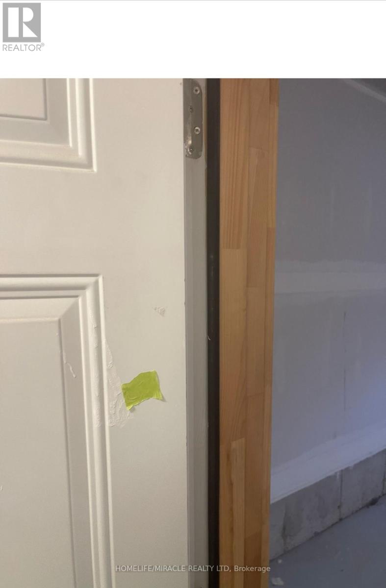 48 Prudhoe Terrace, Barrie, Ontario  L9J 0W2 - Photo 23 - S12659798