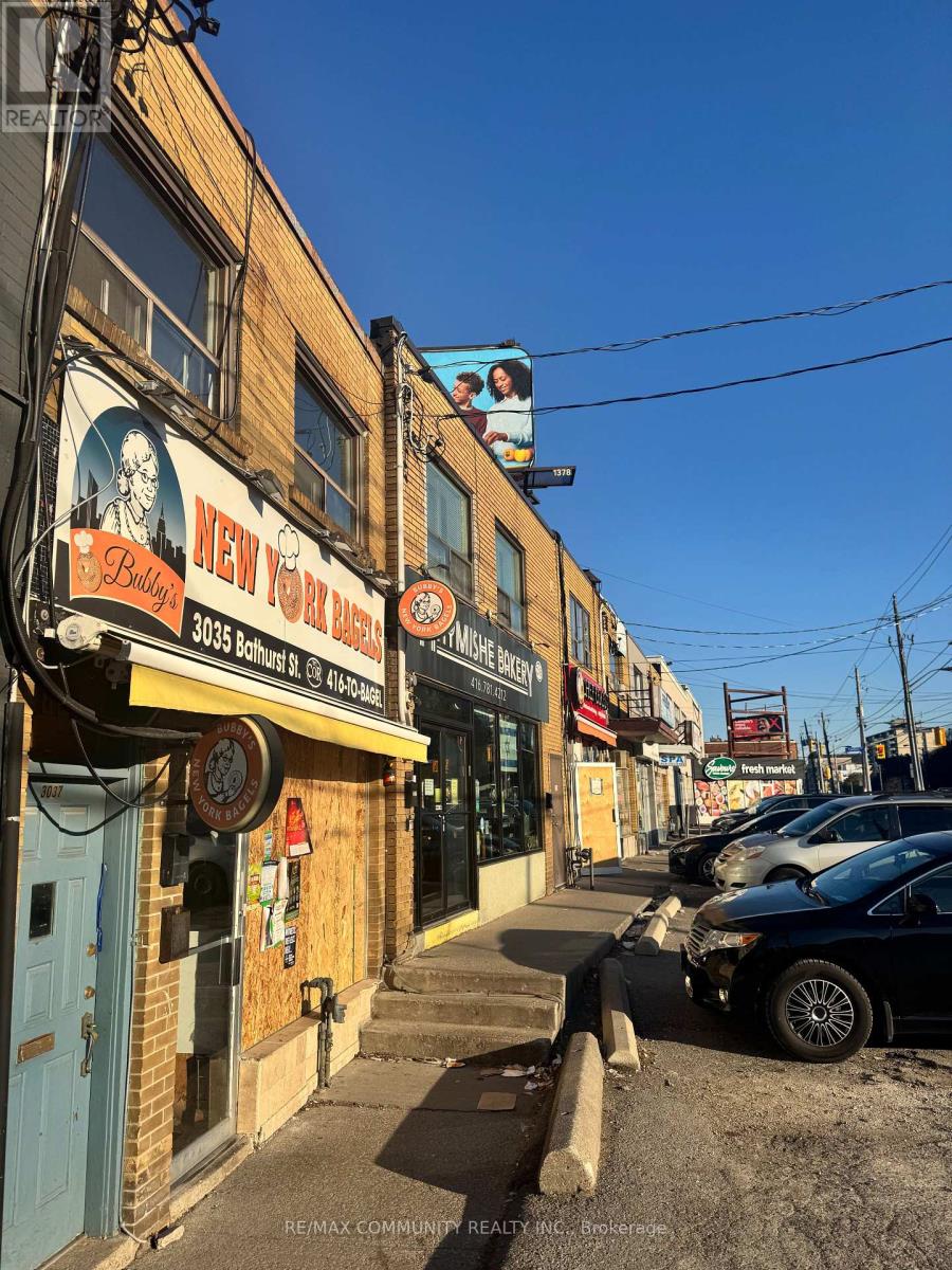 3035 Bathurst Street, Toronto, Ontario  M6B 3B5 - Photo 2 - C12629338