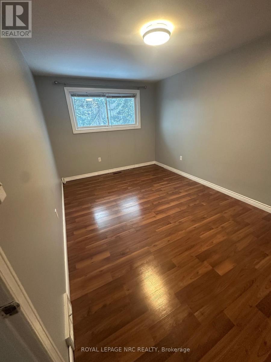 19 Cambria Drive, St. Catharines, Ontario  L2N 6K5 - Photo 9 - X12649070