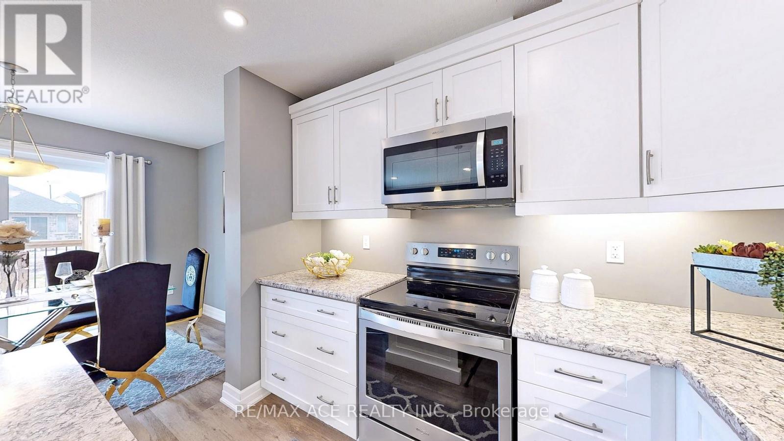 251 Eccles Avenue, West Grey, Ontario  N0G 1R0 - Photo 12 - X12659762