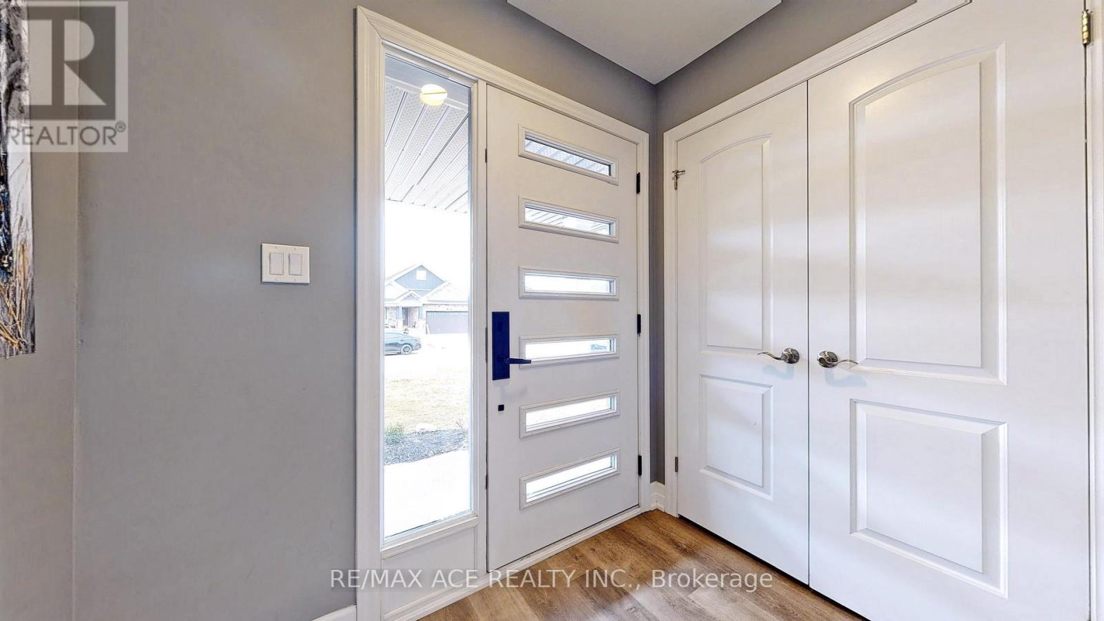 251 Eccles Avenue, West Grey, Ontario  N0G 1R0 - Photo 14 - X12659762