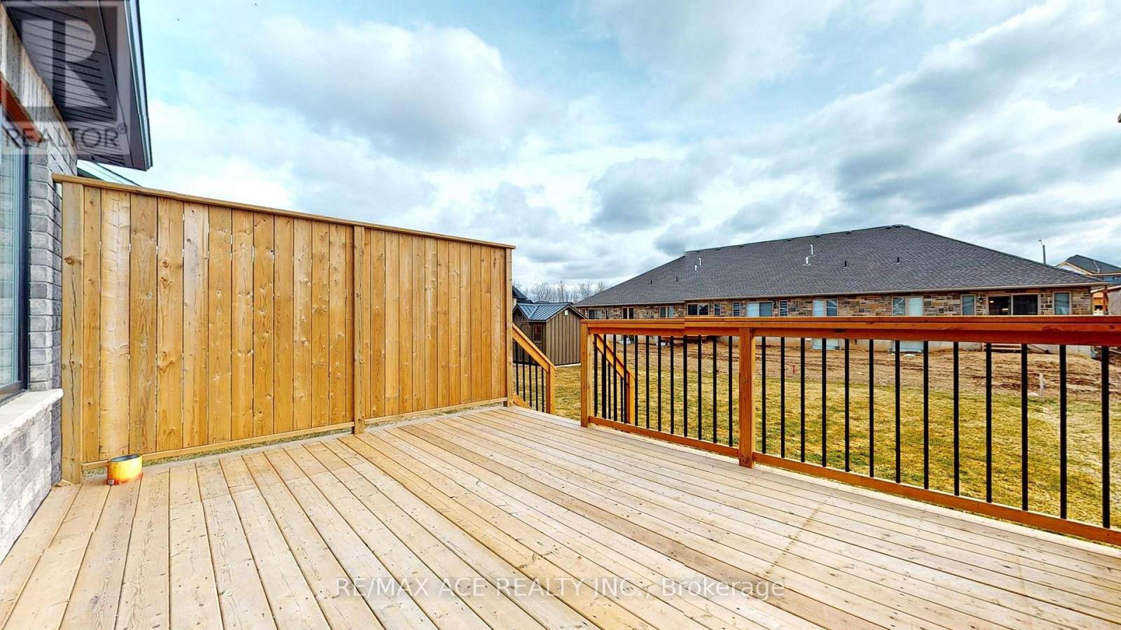 251 Eccles Avenue, West Grey, Ontario  N0G 1R0 - Photo 38 - X12659762