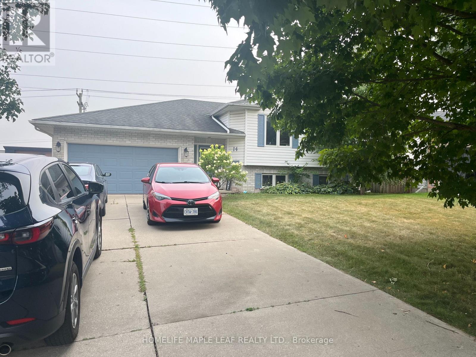 SIDE UN - 14 OLD ORCHARD GLEN, Woodstock, Ontario