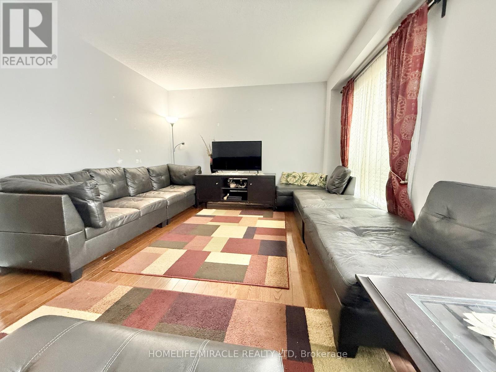 22 Madeleine Street, Kitchener, Ontario  N2R 1V5 - Photo 3 - X12659790