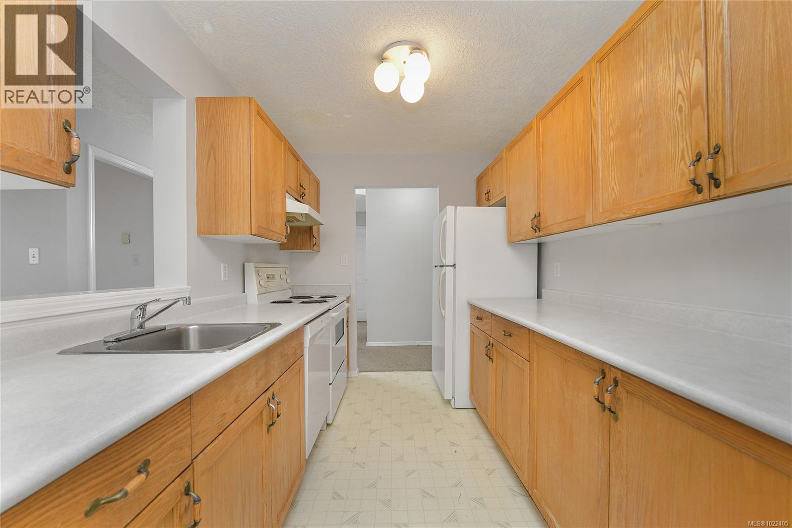 203 3226 Cowichan Lake Rd, Duncan, British Columbia  V9L 4B9 - Photo 5 - 1022405