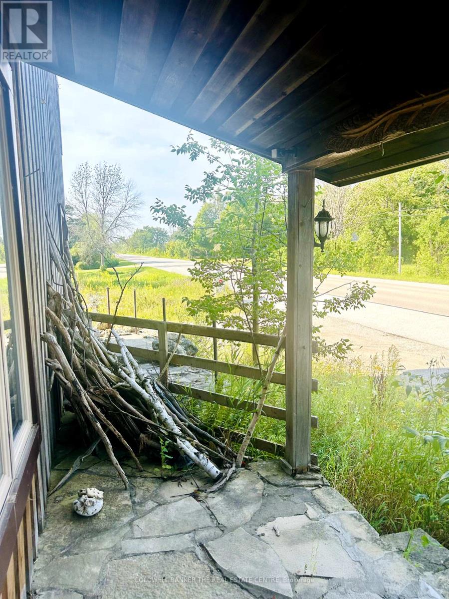 1137 6 Highway, South Bruce Peninsula, Ontario  N0H 2T0 - Photo 11 - X12254575