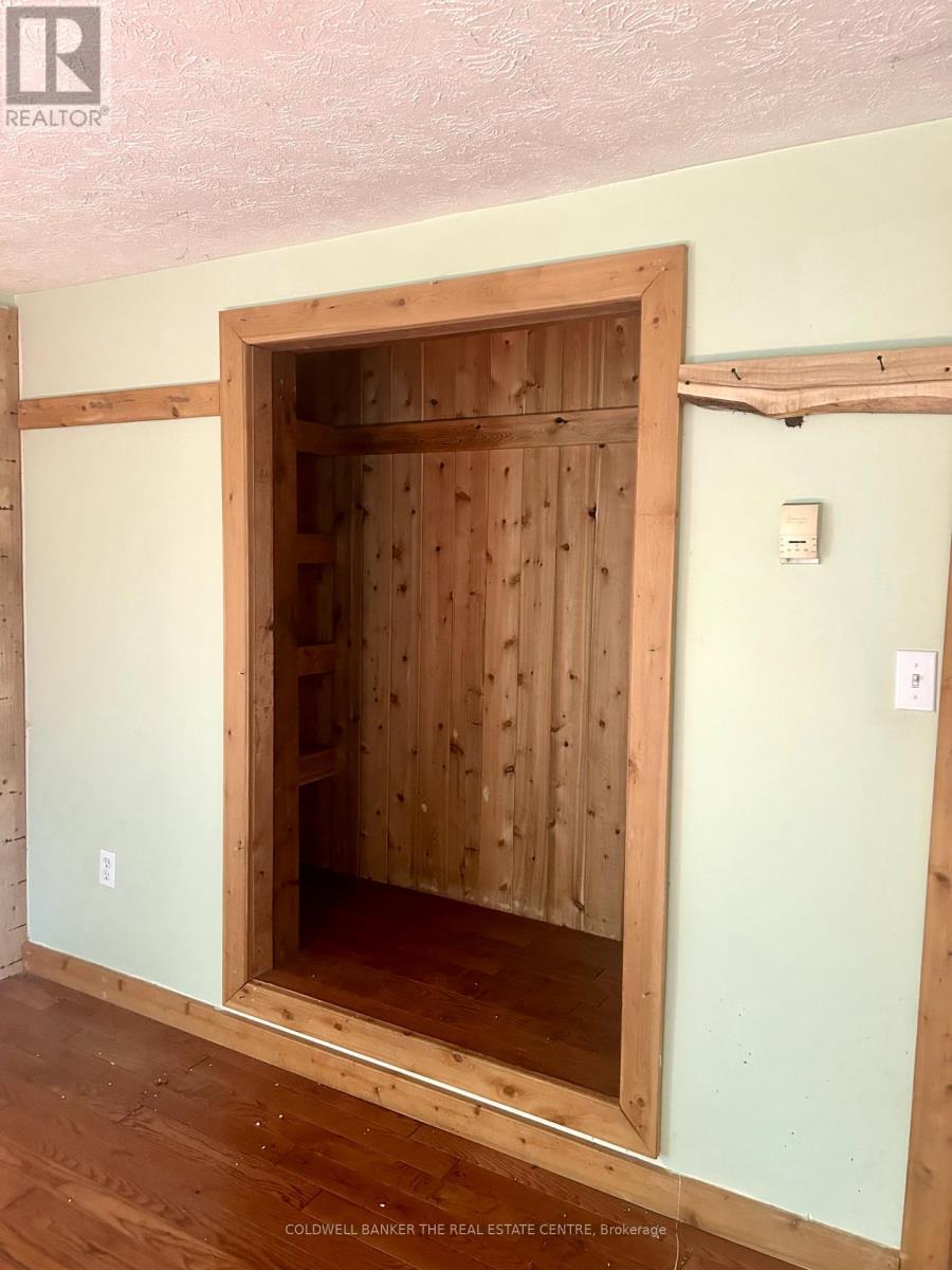 1137 6 Highway, South Bruce Peninsula, Ontario  N0H 2T0 - Photo 27 - X12254575