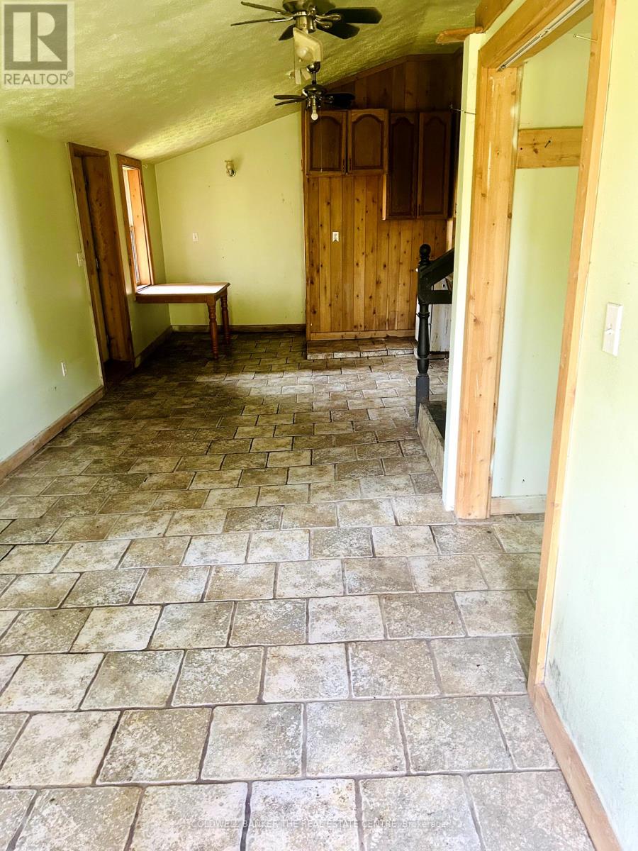 1137 6 Highway, South Bruce Peninsula, Ontario  N0H 2T0 - Photo 22 - X12254575