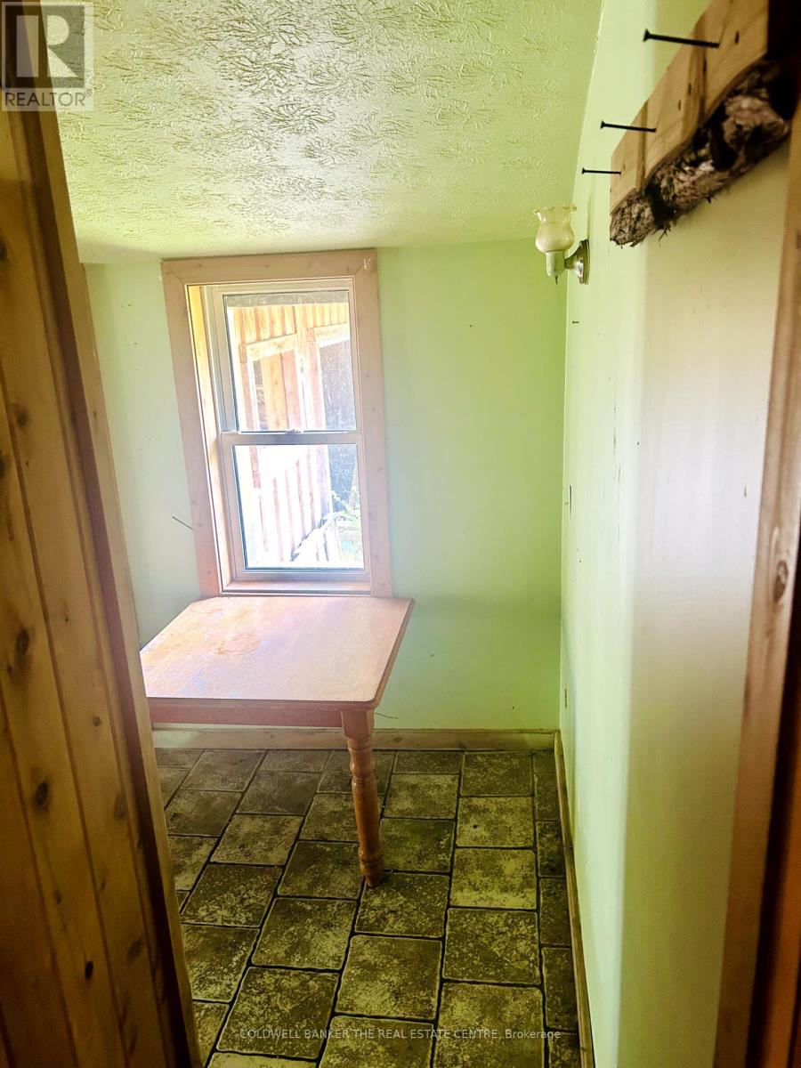 1137 6 Highway, South Bruce Peninsula, Ontario  N0H 2T0 - Photo 25 - X12254575