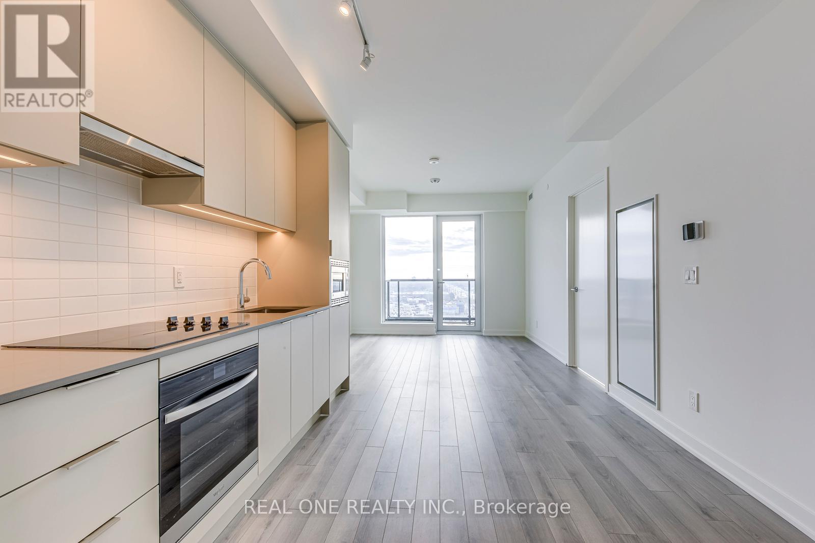 1206 - 3071 Trafalgar Road, Oakville, Ontario  L6H 8C6 - Photo 14 - W12659820