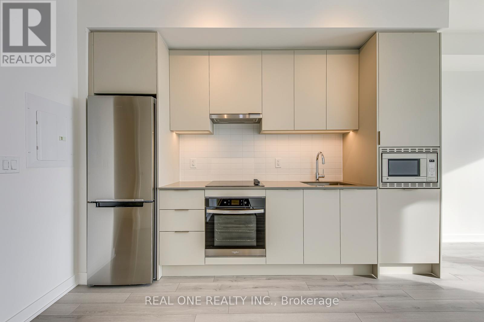 1206 - 3071 Trafalgar Road, Oakville, Ontario  L6H 8C6 - Photo 16 - W12659820