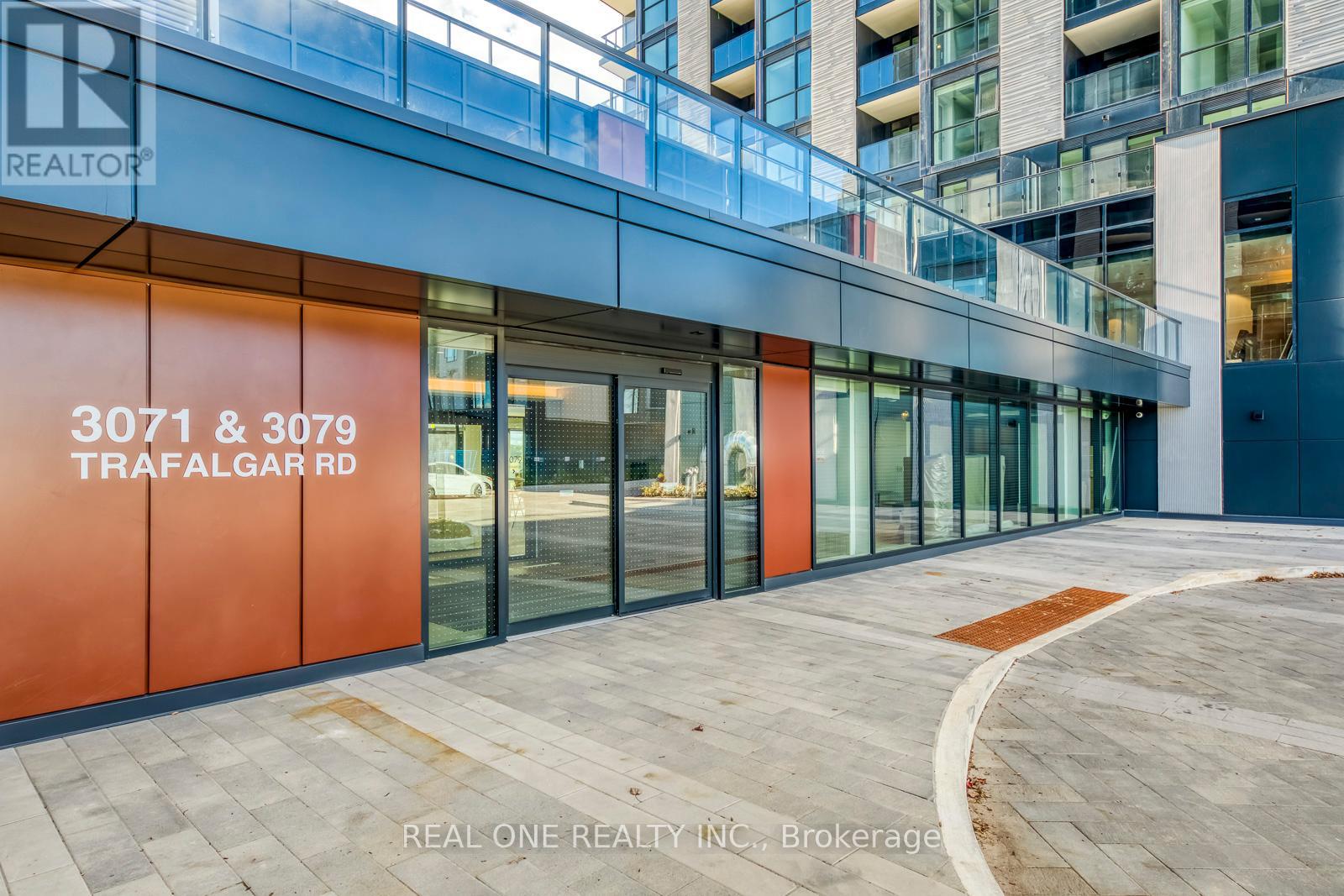 1206 - 3071 Trafalgar Road, Oakville, Ontario  L6H 8C6 - Photo 5 - W12659820