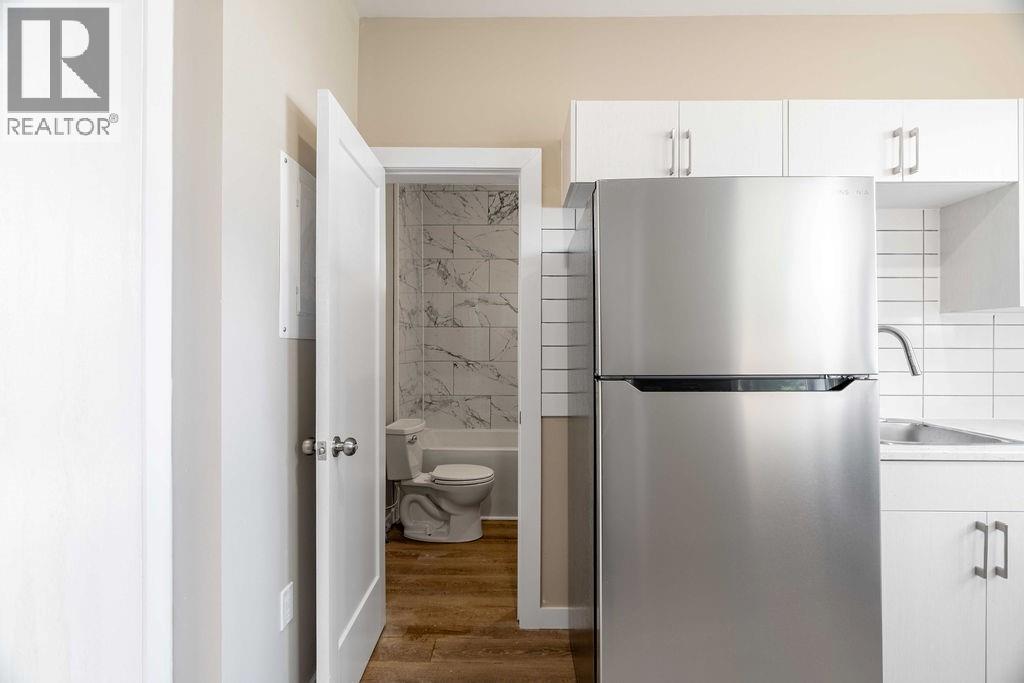 131 Margaret Avenue Unit# 2, Wallaceburg, Ontario  N8A 2A2 - Photo 6 - 26000080