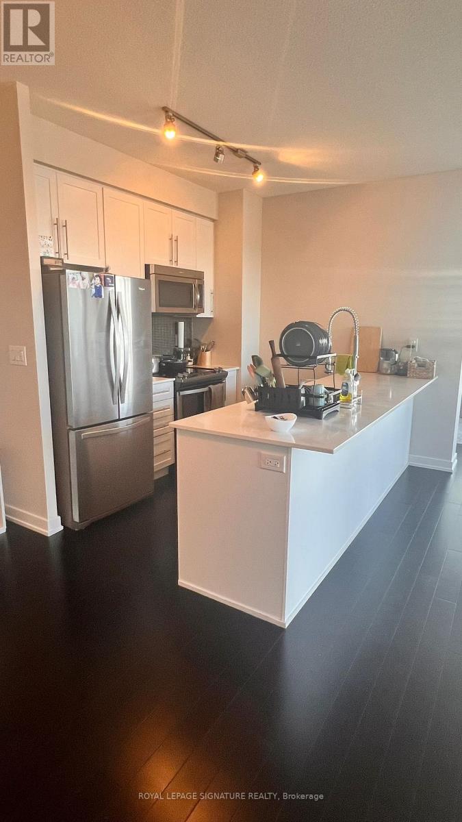 2910 - 4011 Brickstone Mews, Mississauga, Ontario  L5B 0G3 - Photo 5 - W12659624