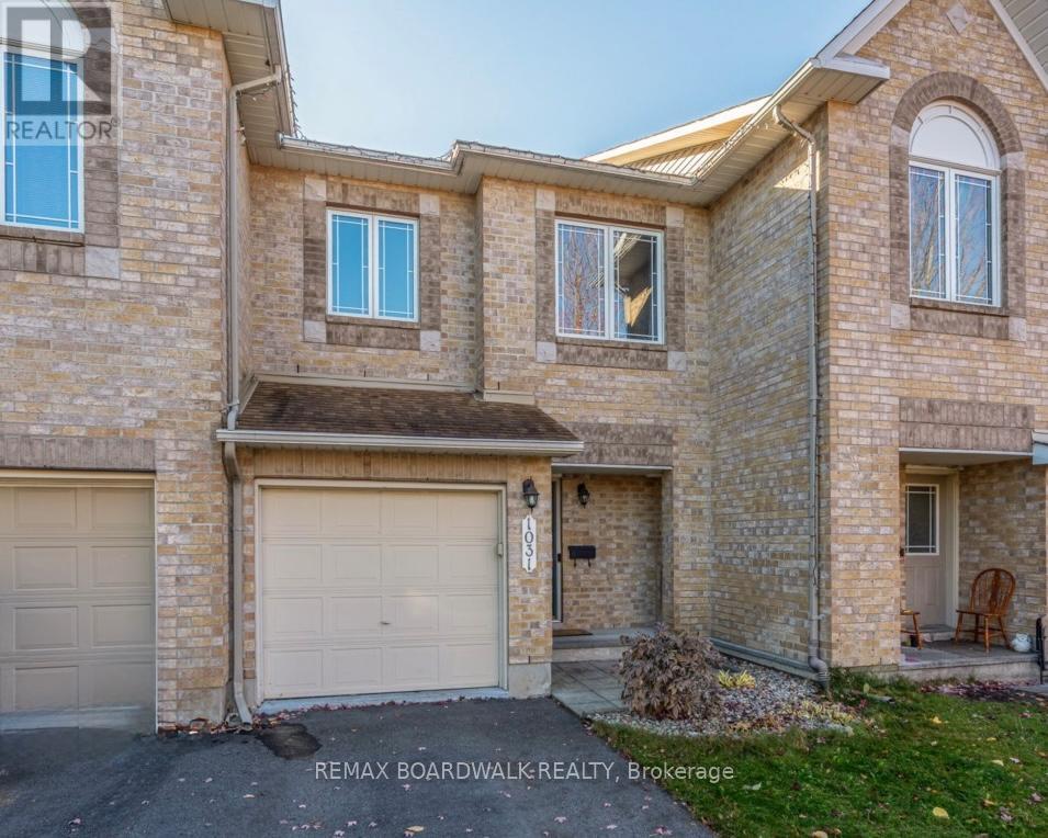 1031 CAPREOL STREET, Ottawa, Ontario
